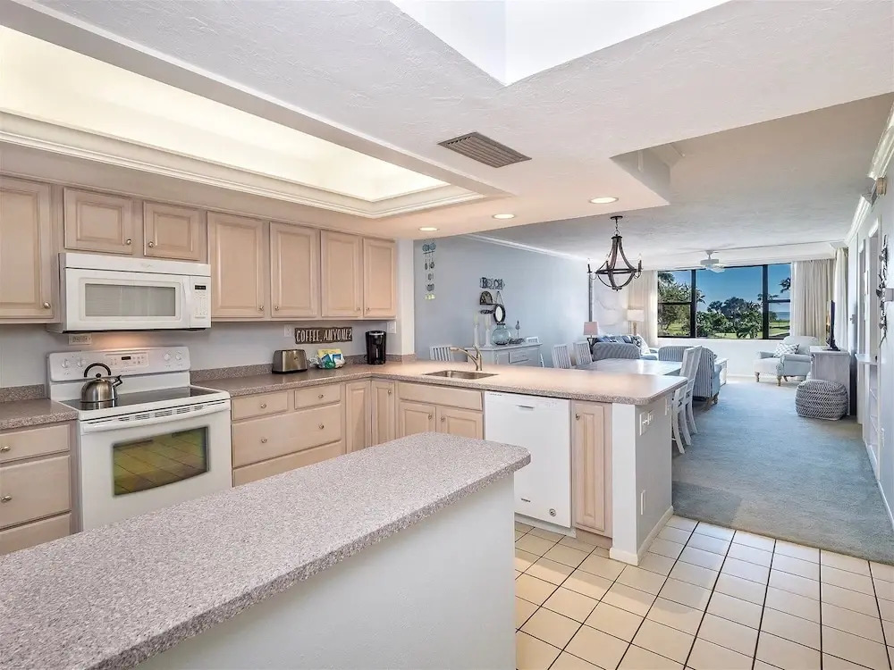 Loggerhead Cay by Dream Vacation Rentals