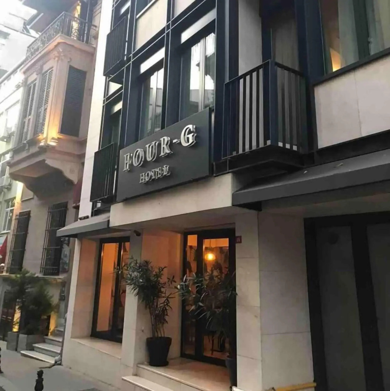 Four-G Hotel