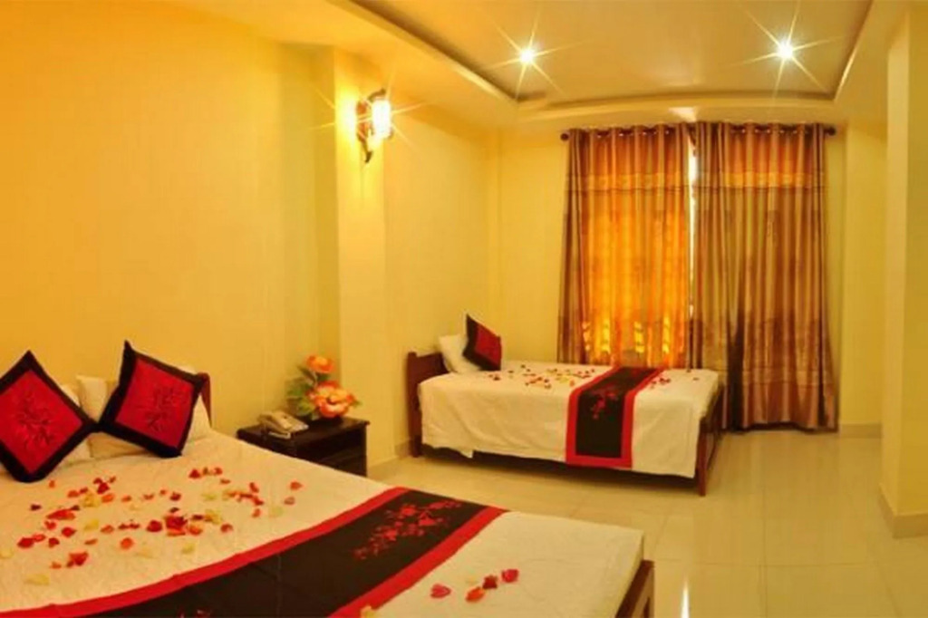 Champa Hue Hotel