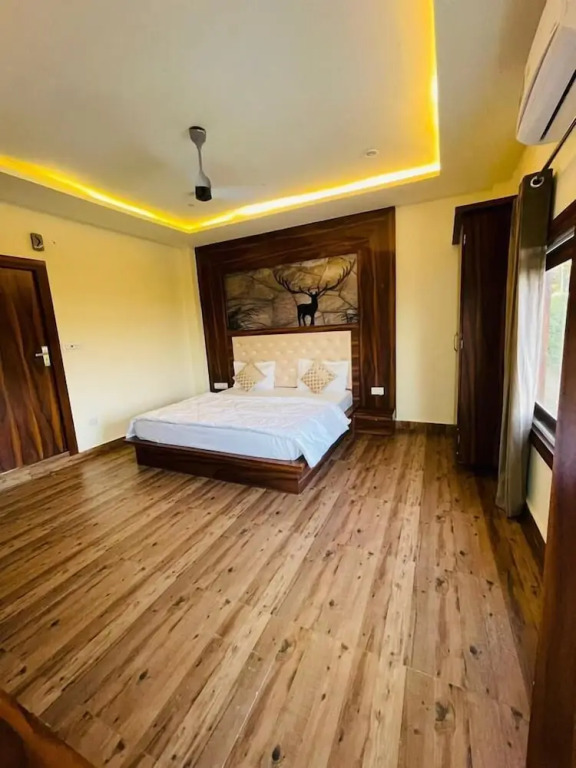 Paradise Woodland Resort Chintpurni
