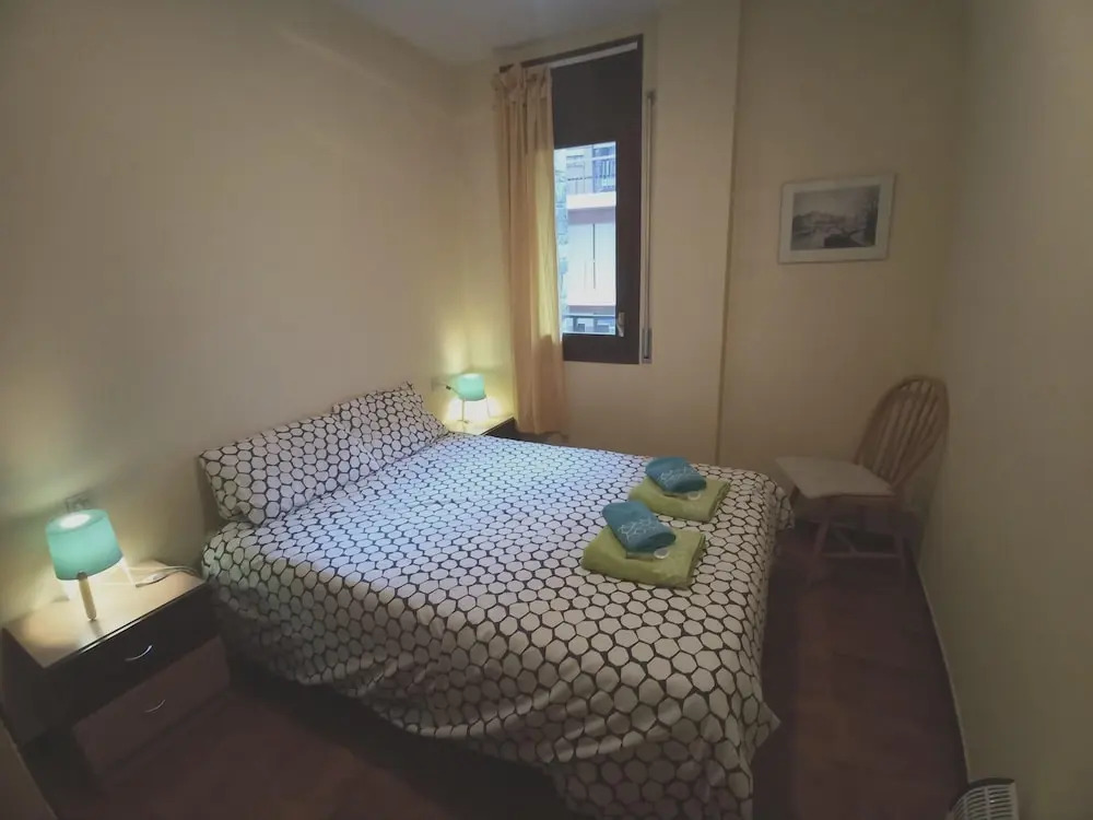 Apartment With 2 Bedrooms In Mas De Ribafeta With Wifi