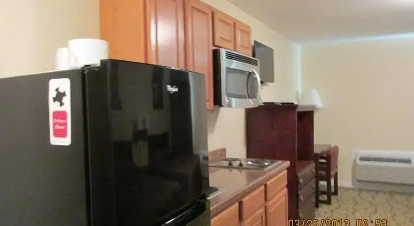 Tumbleweed Inn & Suites