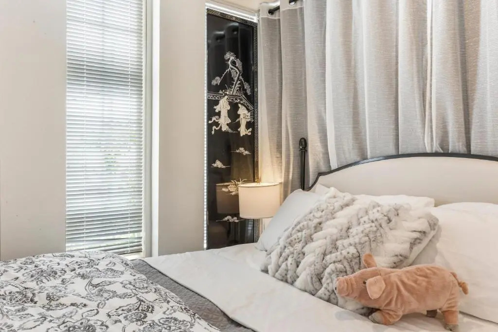 SF Newly Remodeled Charming 2bd With 100% Walking Score