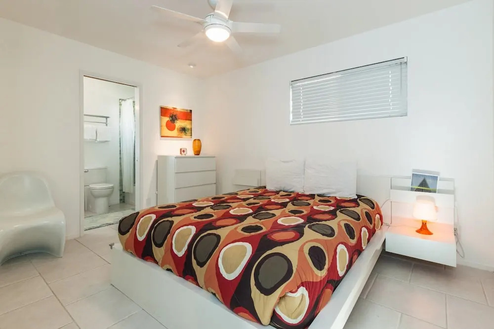 3BR 3BA Stylish House with Pool Palm Springs by RedAwning