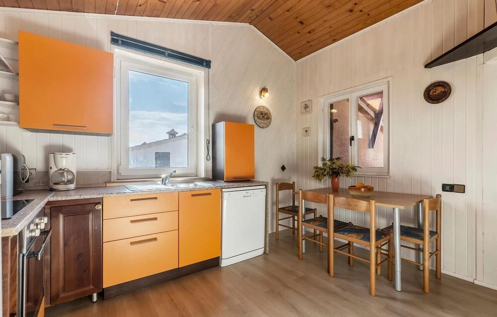 Stunning Home in Fazana With Wifi and 3 Bedrooms