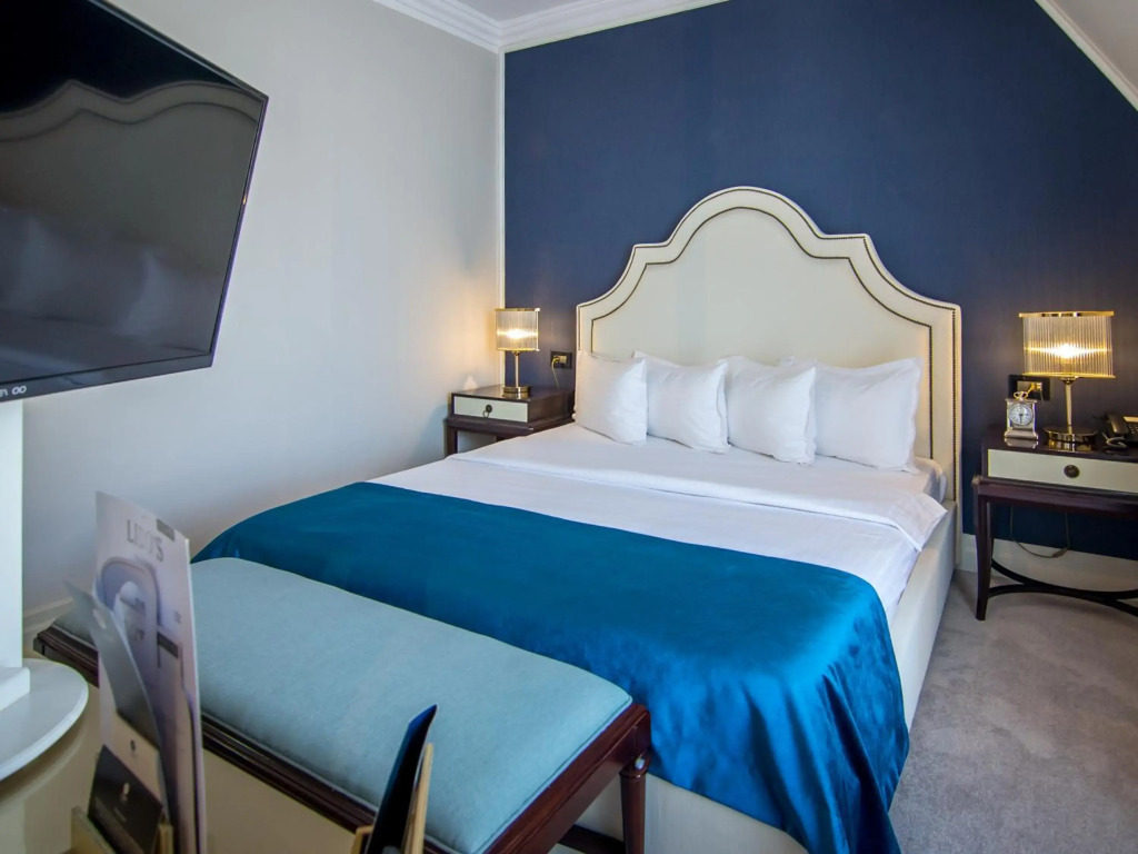 Hotel Lido by Phoenicia