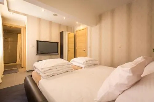 HostGost at BAMS (Private Spa included)