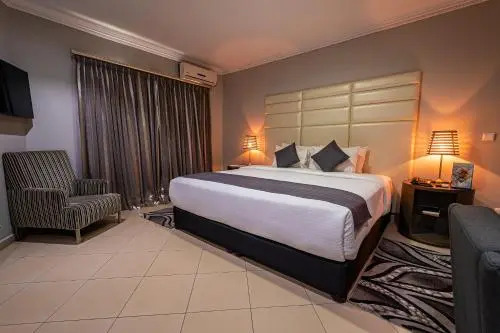 Hotel Milenio