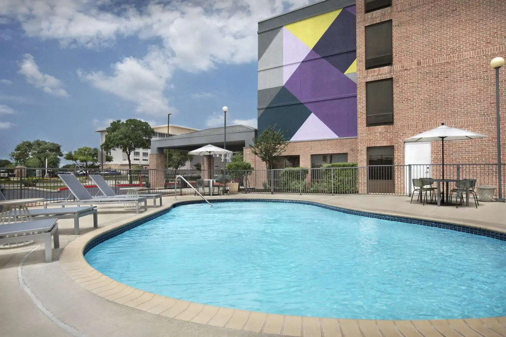 Spark By Hilton San Antonio Northwest Near Six Flags