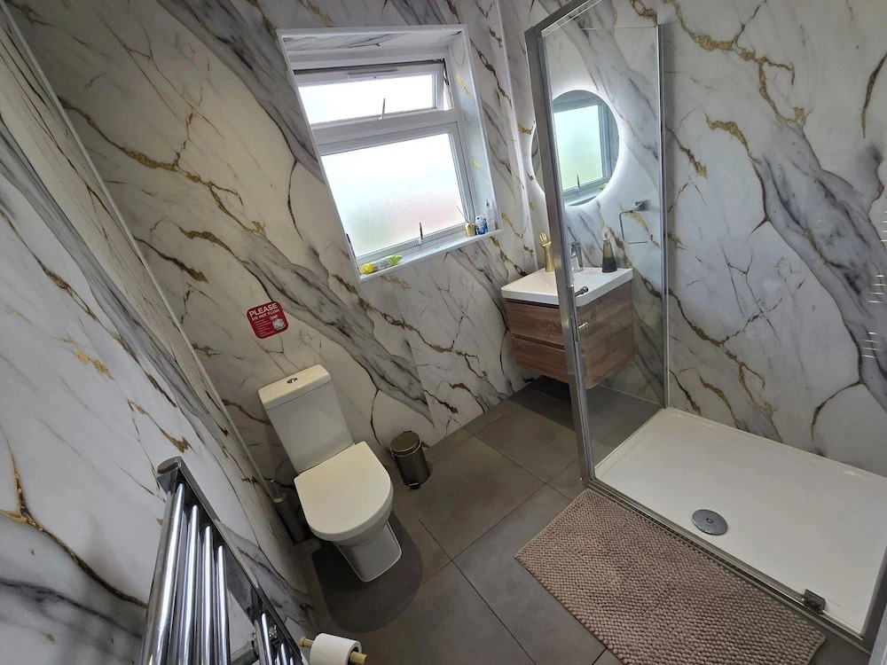 Alross guest house