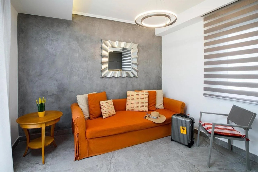 SUN RESIDENCE Exclusive Seaside Suites
