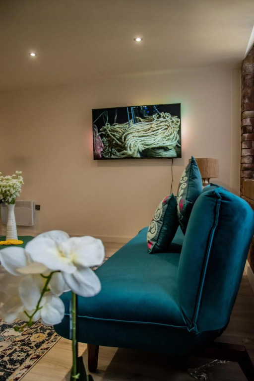 BV Lush Apartment At Conditioning House Bradford