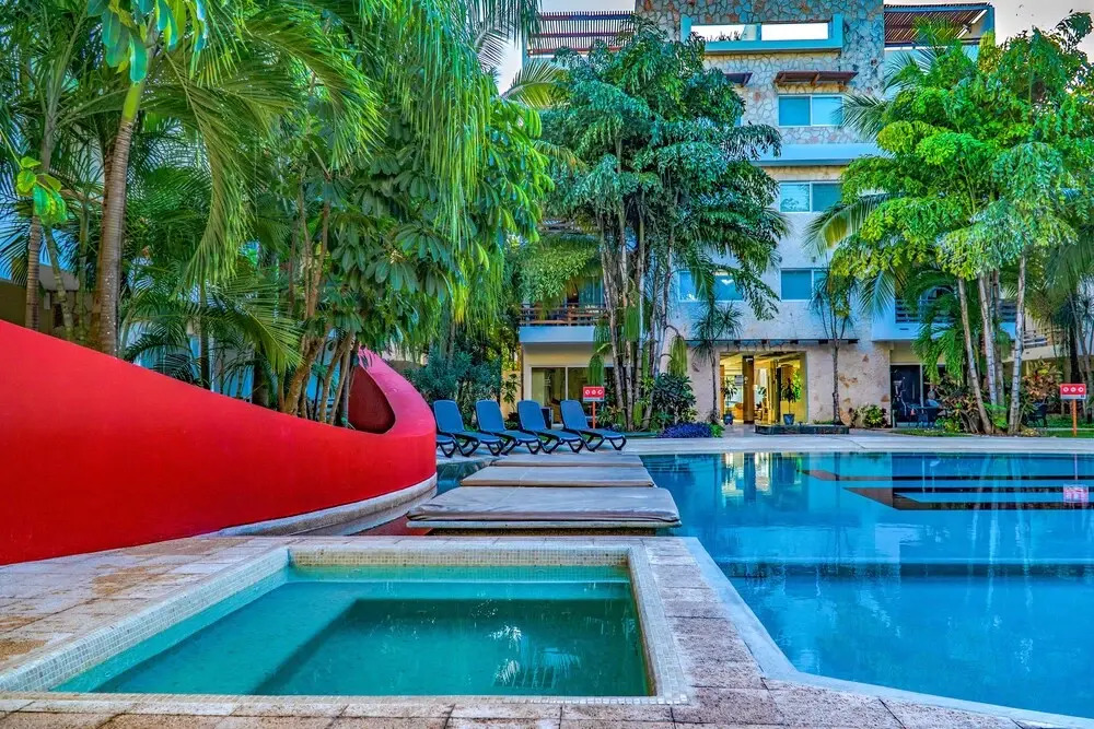 Brandnew Condo 2br Playa Del Carmen by Kvr