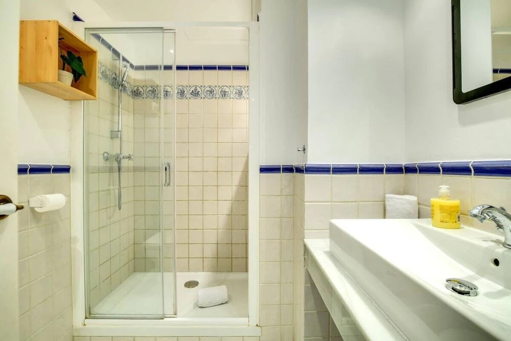 Joyful 2bed Apartment in the Traditional Gracia