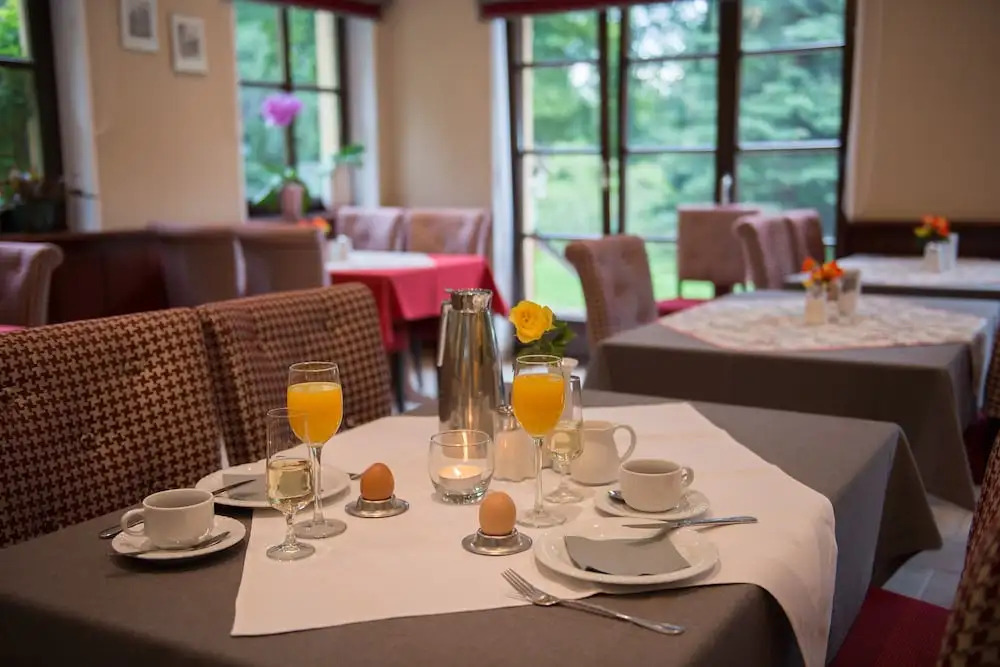 Flair-Waldhotel Mellestollen