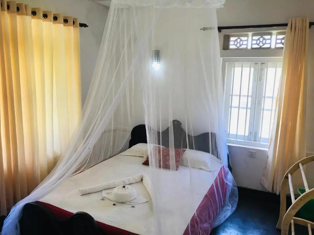 Kanthi Villa Midigama - Budget Home for 6 Pax with latest facilities