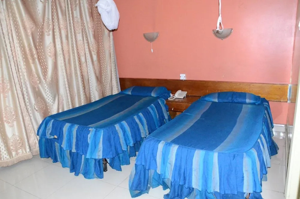 Karibu Hotel