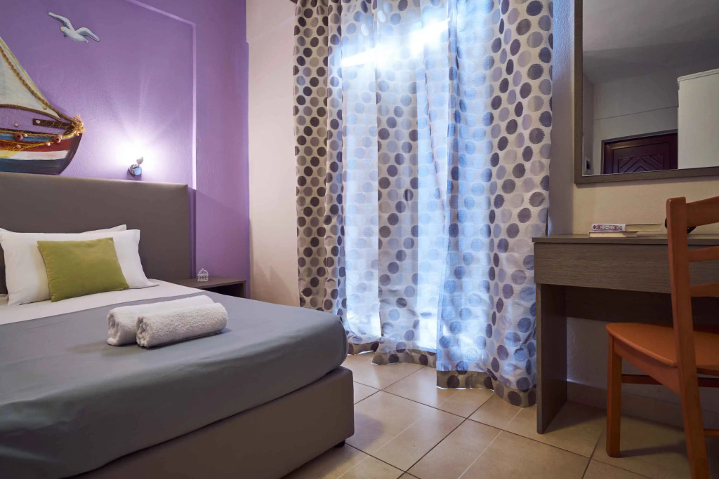 Elenas Studios