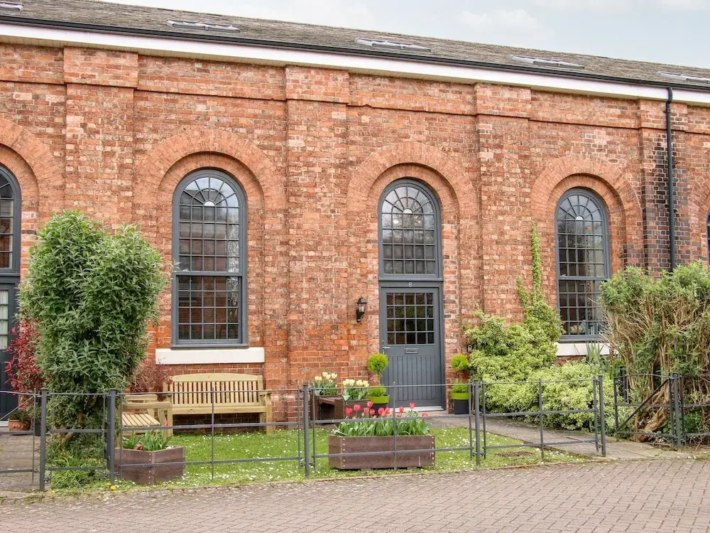 6 The Engine Shed