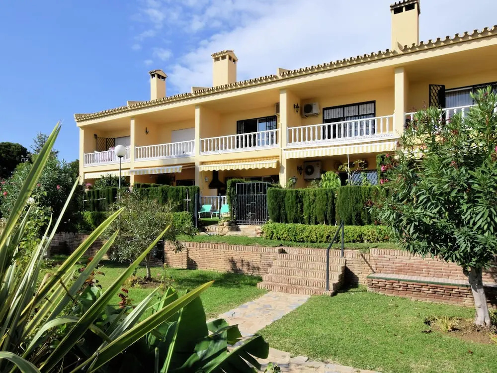 Semi Detached Holiday House Near the Coast