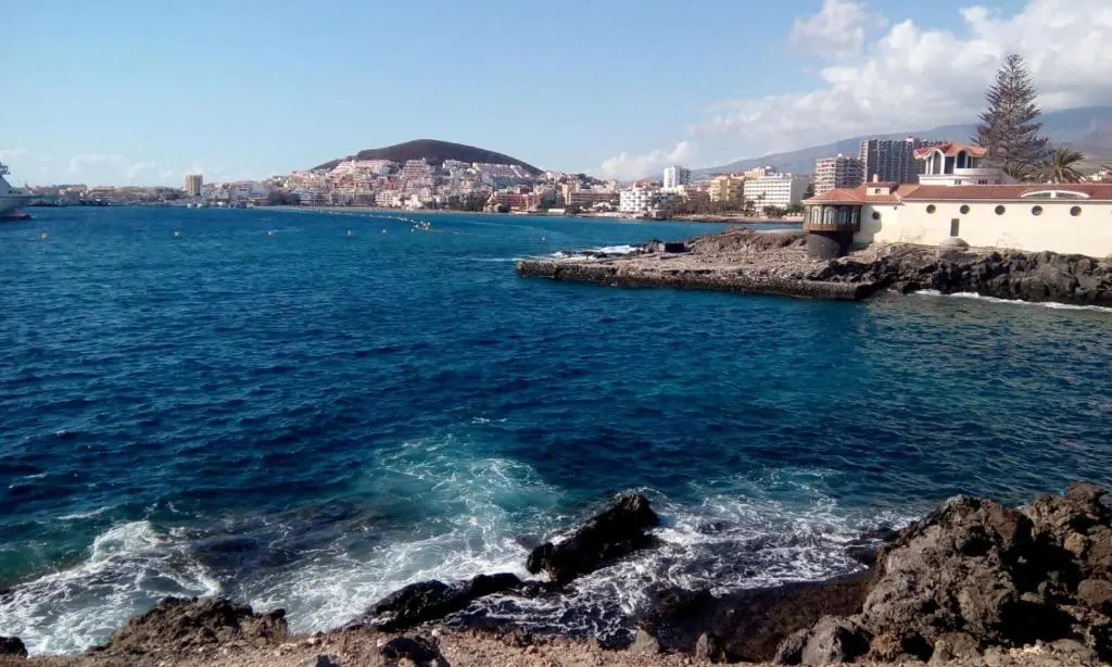 Colina Apartment Sea view - Pool & WIFI , Los Cristianos by AtlanticExperienceApartments