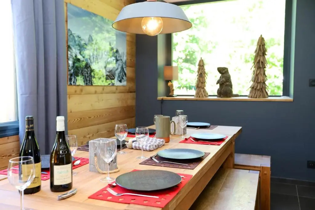 Chalet de 4 chambres avec sauna jardin amenage et wifi a Valloire