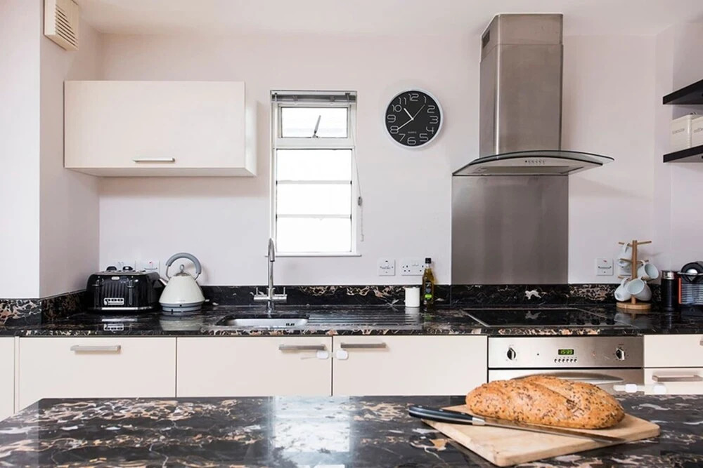 Luxury and Modern Bayswater Apartment