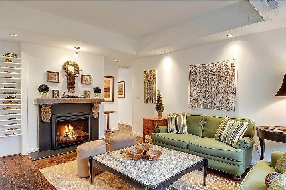 Magnolia Pine N Sea Cottage with Fireplace