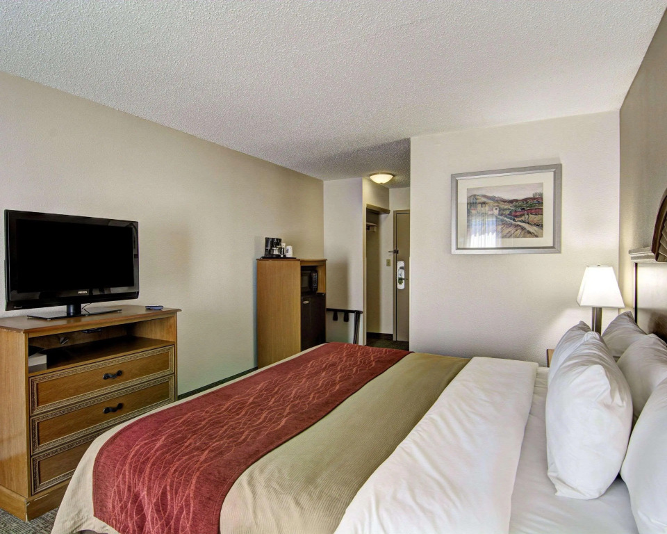 Clarion Pointe Beckley