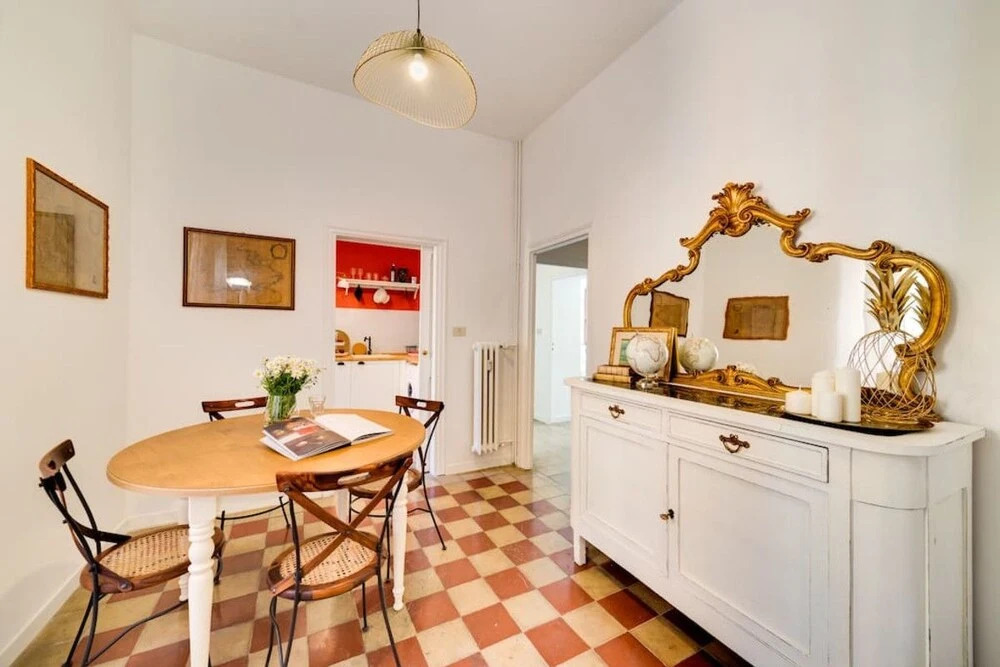 Lovely Renovated Flat/4guests/exclusive Location!