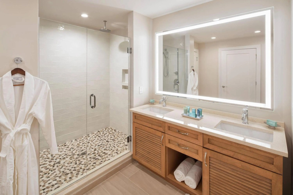Waterline Villas & Marina, Autograph Collection