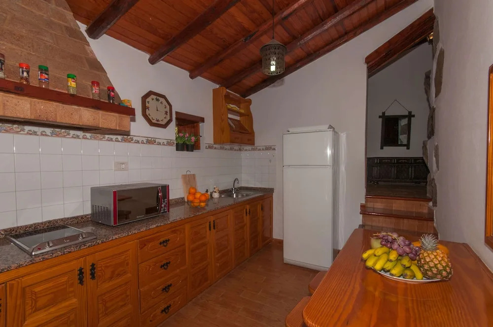 Casa Rural Piscina Privada en San Bartolome II