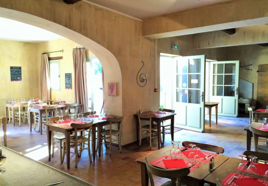 hostellerie de labbaye de frigolet