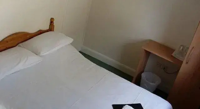 The George Hotel