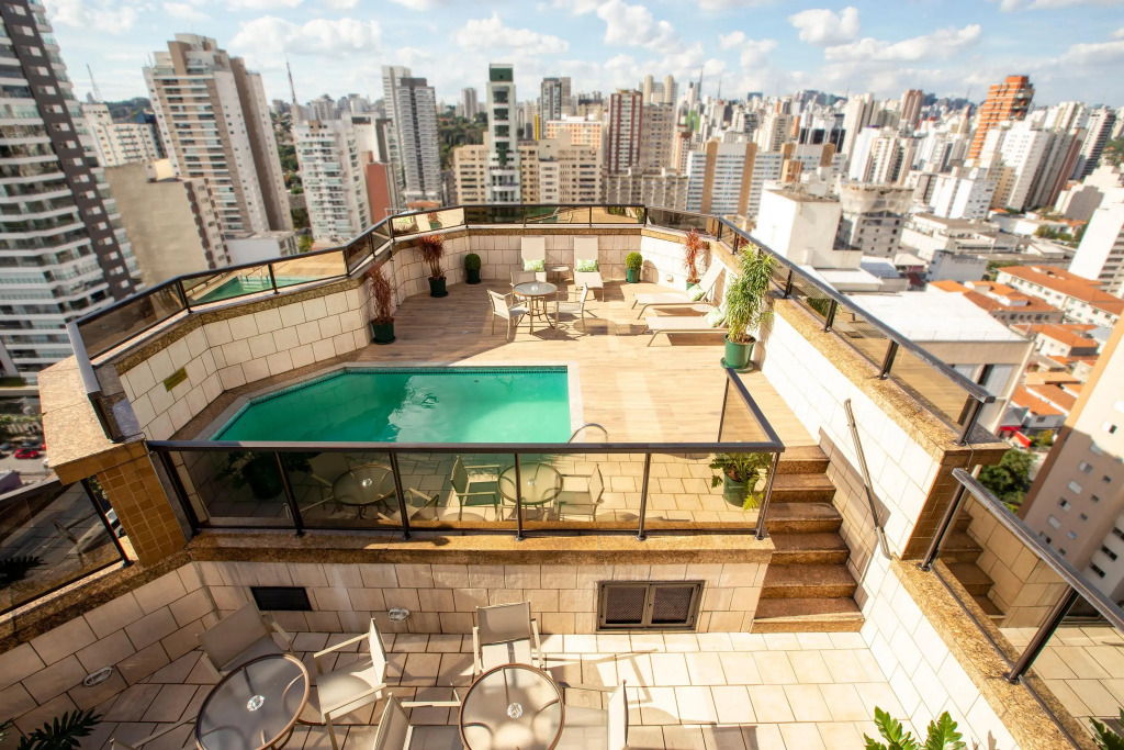 Golden Tower Pinheiros by Fênix Hotéis