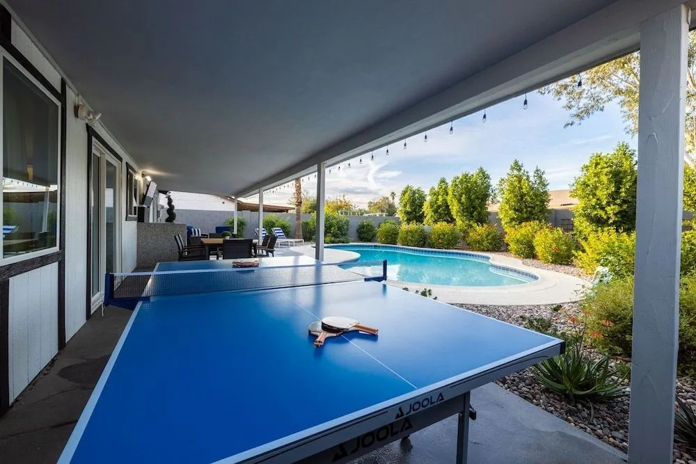 Phoenix Winchcomb 3 Bedroom Home by RedAwning