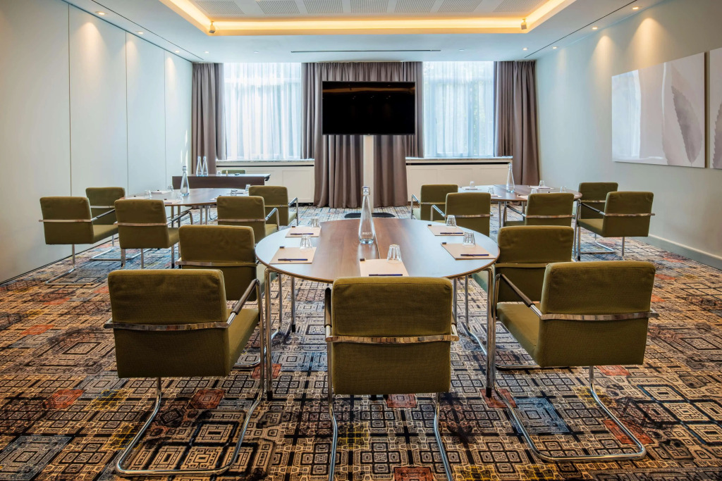 DoubleTree By Hilton Brussels City