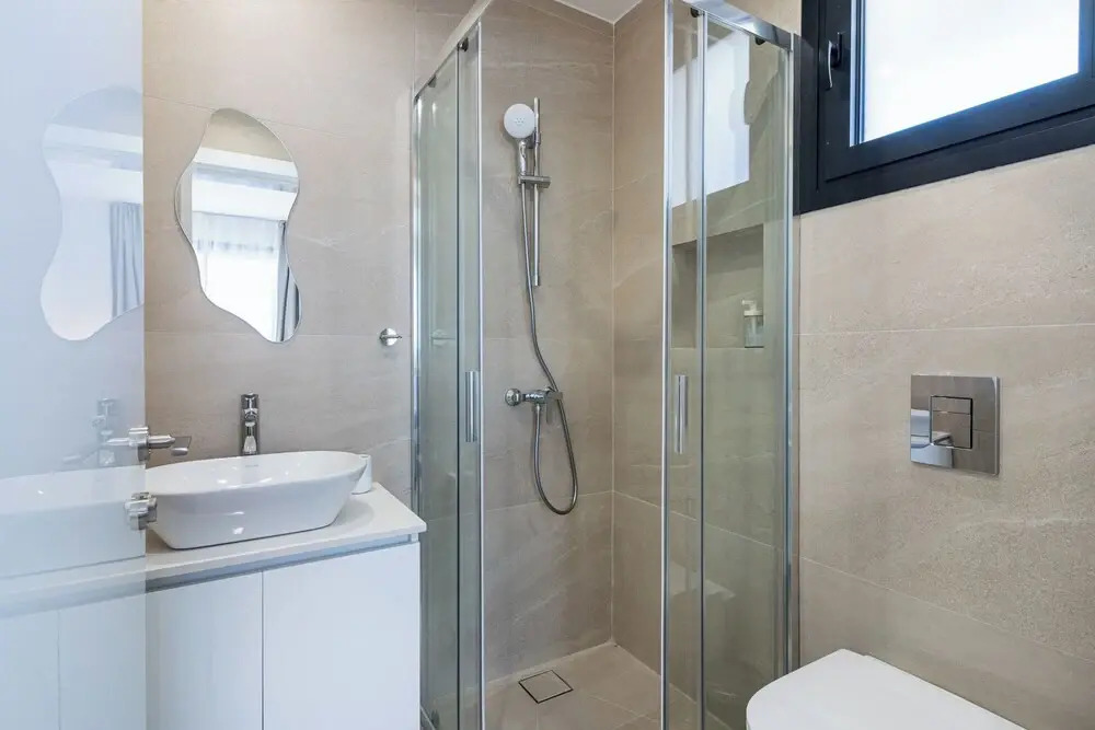 Jas Living - Chic Apts & Balconies in Larnaca