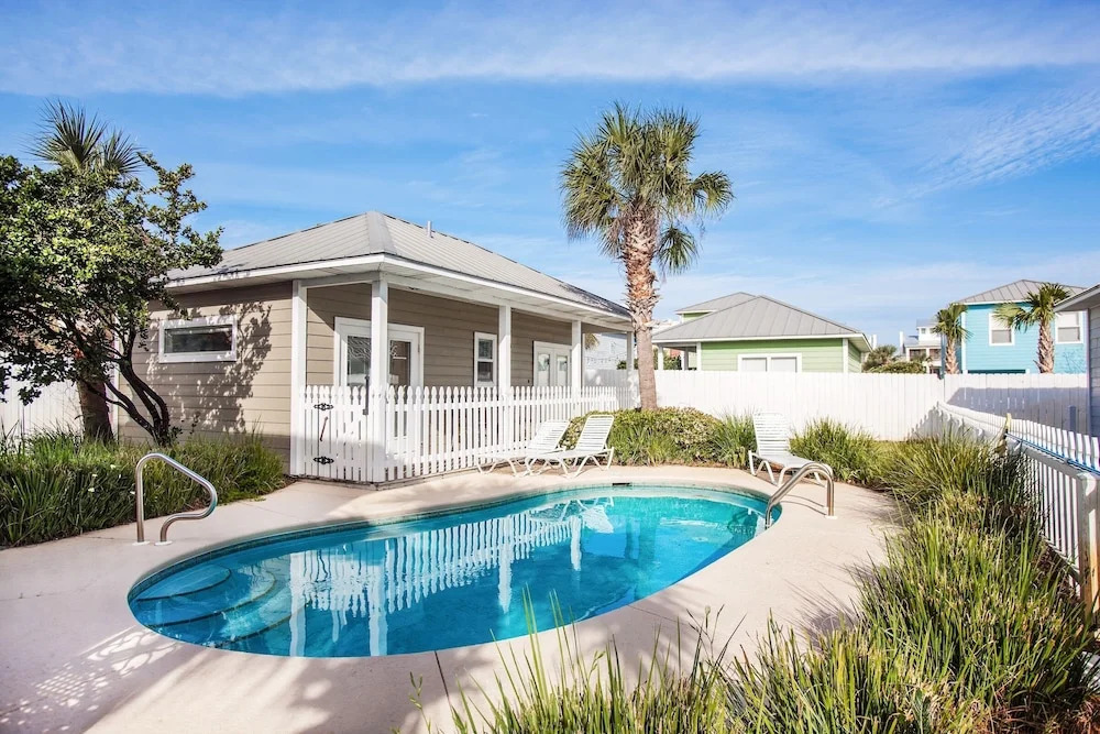 350 To Beach! Sirenia W/ Pool & Guest House 4 Bedroom Home