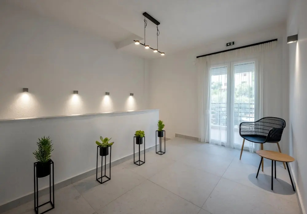 Aiora Suites