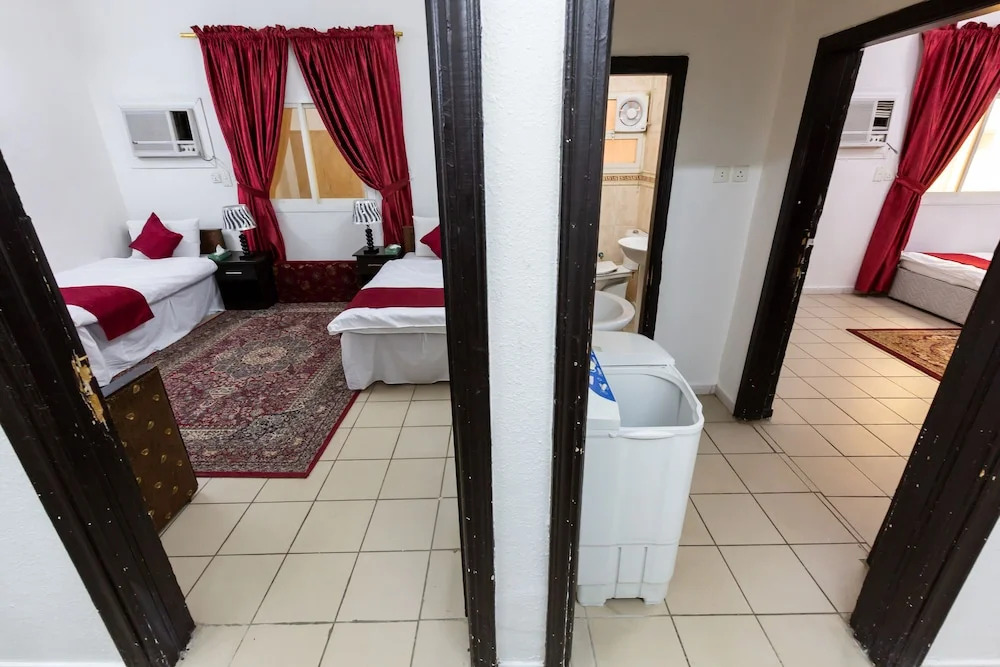 Al Eairy Furnished Apts Al Madinah 13