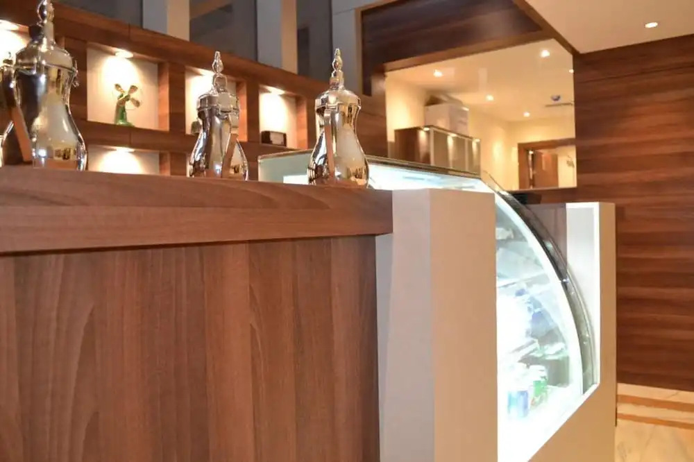 Taleen Al Hamraa Hotel