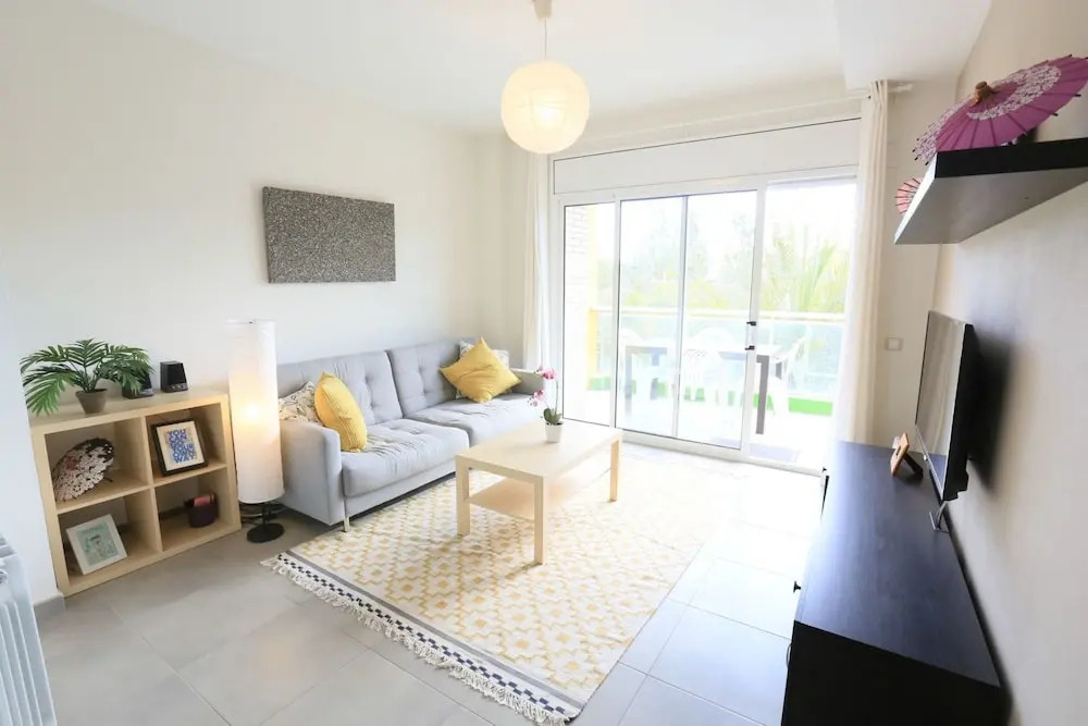 Apartamento Luminoso Para 6 Personas en Salou