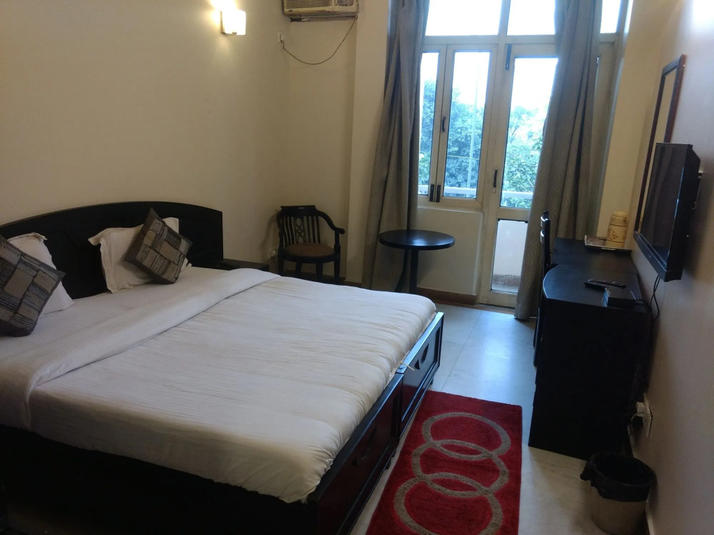 Hotel City Centre Inn Near Nizamuddin Railway Station