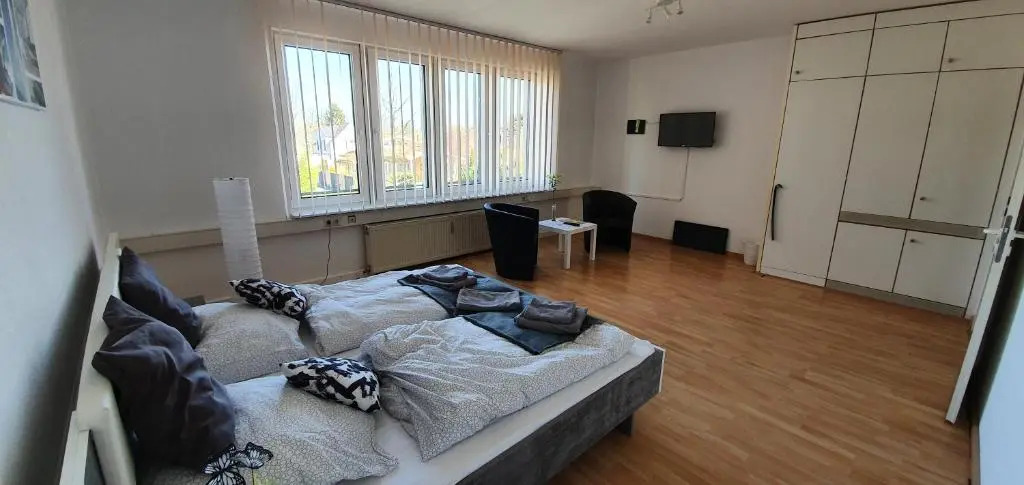 FC-Apartmenthaus Falkensee mit großem Garten und PKW Stellflächen