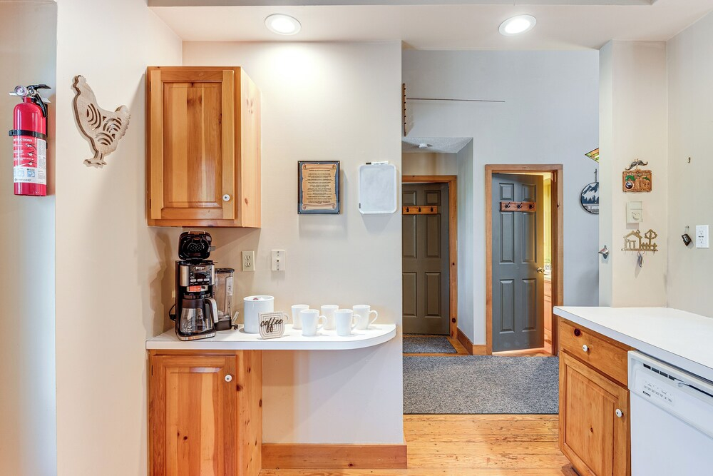 Access to Jack Frost Ski Resort: Home w/ Hot Tub