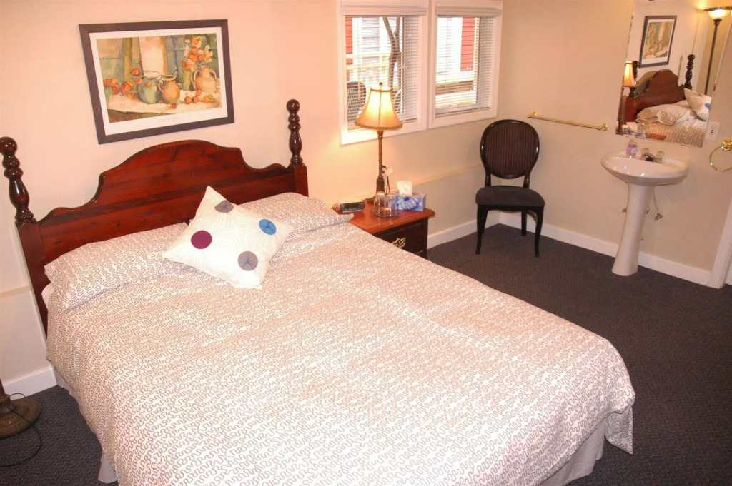 Cambie Lodge