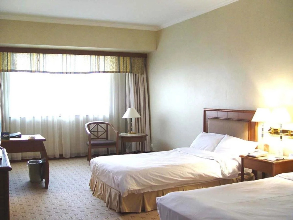 Gloria Plaza Hotel Suzhou