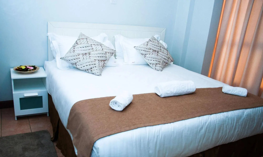 Emeli Hotel