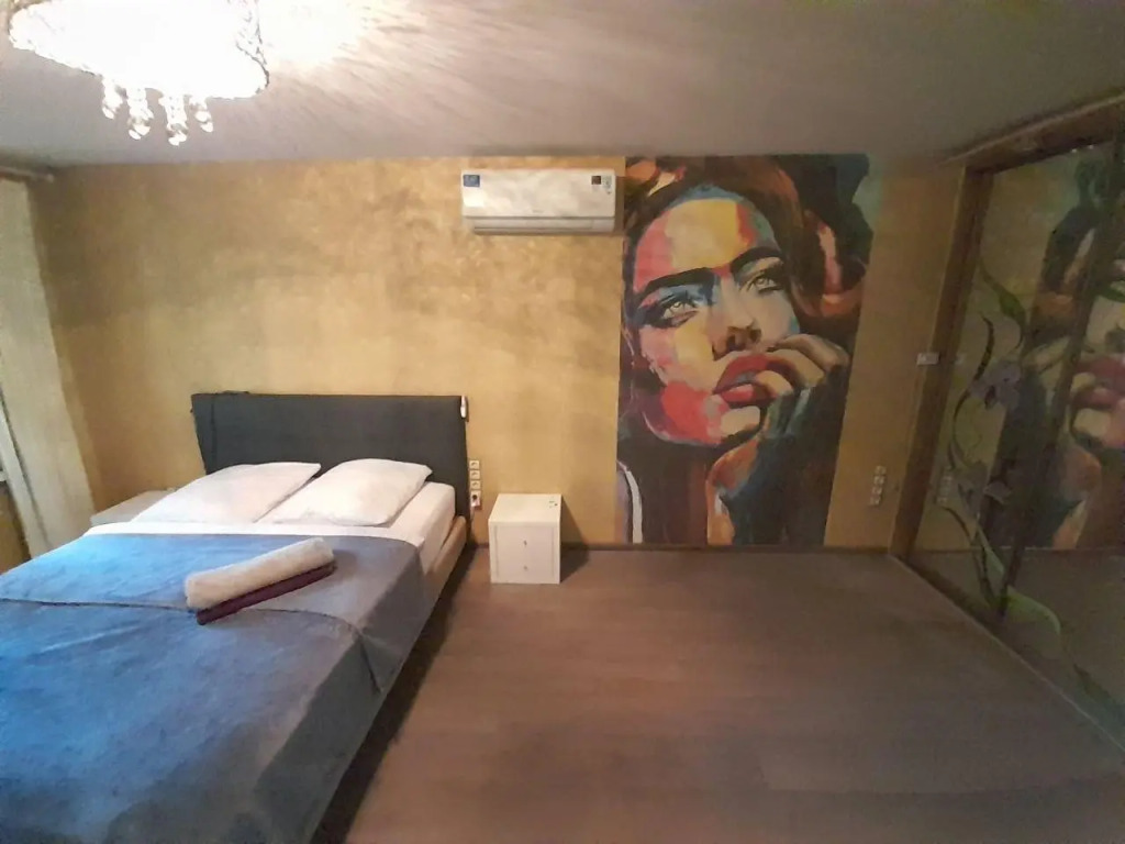 Moment House  на Кухмистерова 3к1